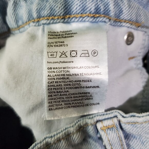 H&M Denim Shorts Size 2 Light blue rawcut hem high-waisted Distressed 5 pockets - Picture 9 of 9